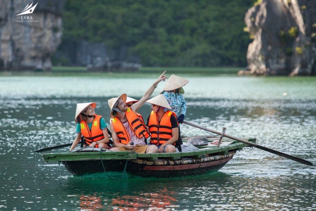 Lan Ha Bay Is Ideal for Family Vacations