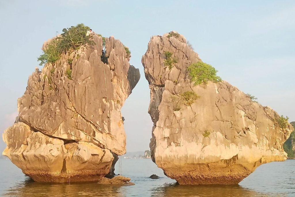 Hòn trống mái - biểu tượng tình yêu bất diệt trên bi
