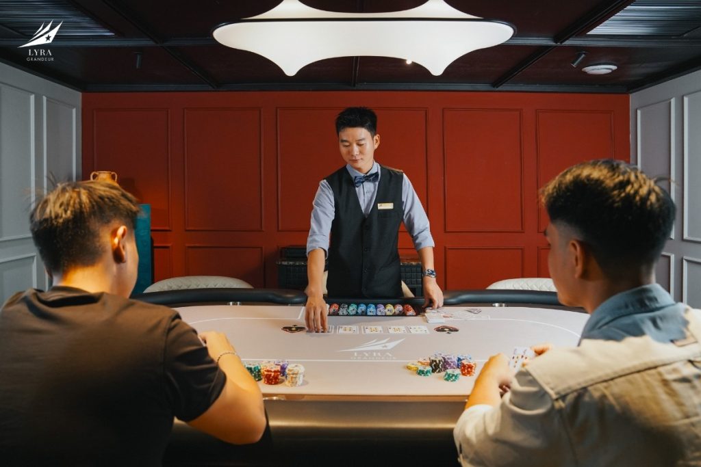 Poker club on cruise